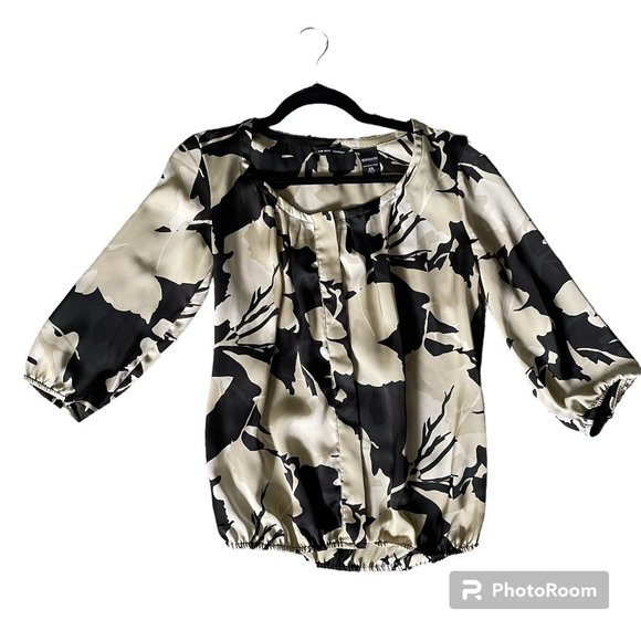 New York & Company Tops - New York and Company Satin Modern Floral Blouse